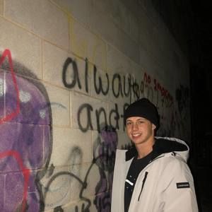 Meet your Posher, Cade